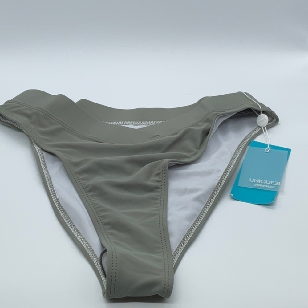 Unique 21 high waist bikini bottoms in sage green